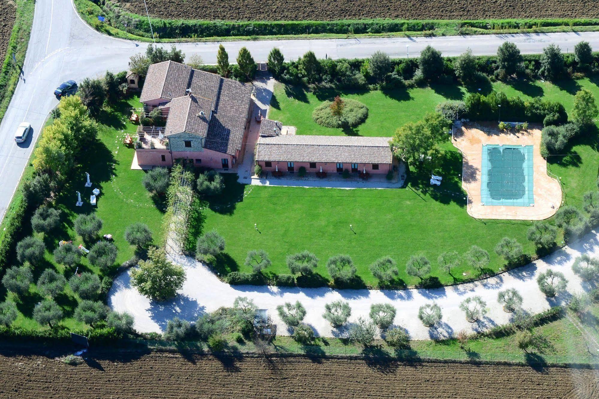 Agriturismo Casale Le Selvette Ripa エクステリア 写真